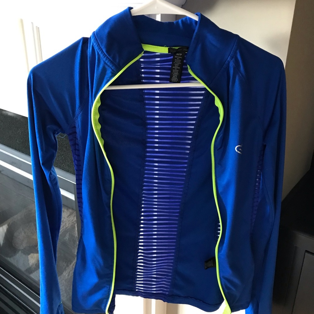 Super comfortable mesh athletic zip up